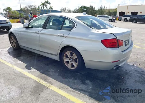 2012 BMW 528I из США, поврежденный, VIN WBAXG5C53CDX05545